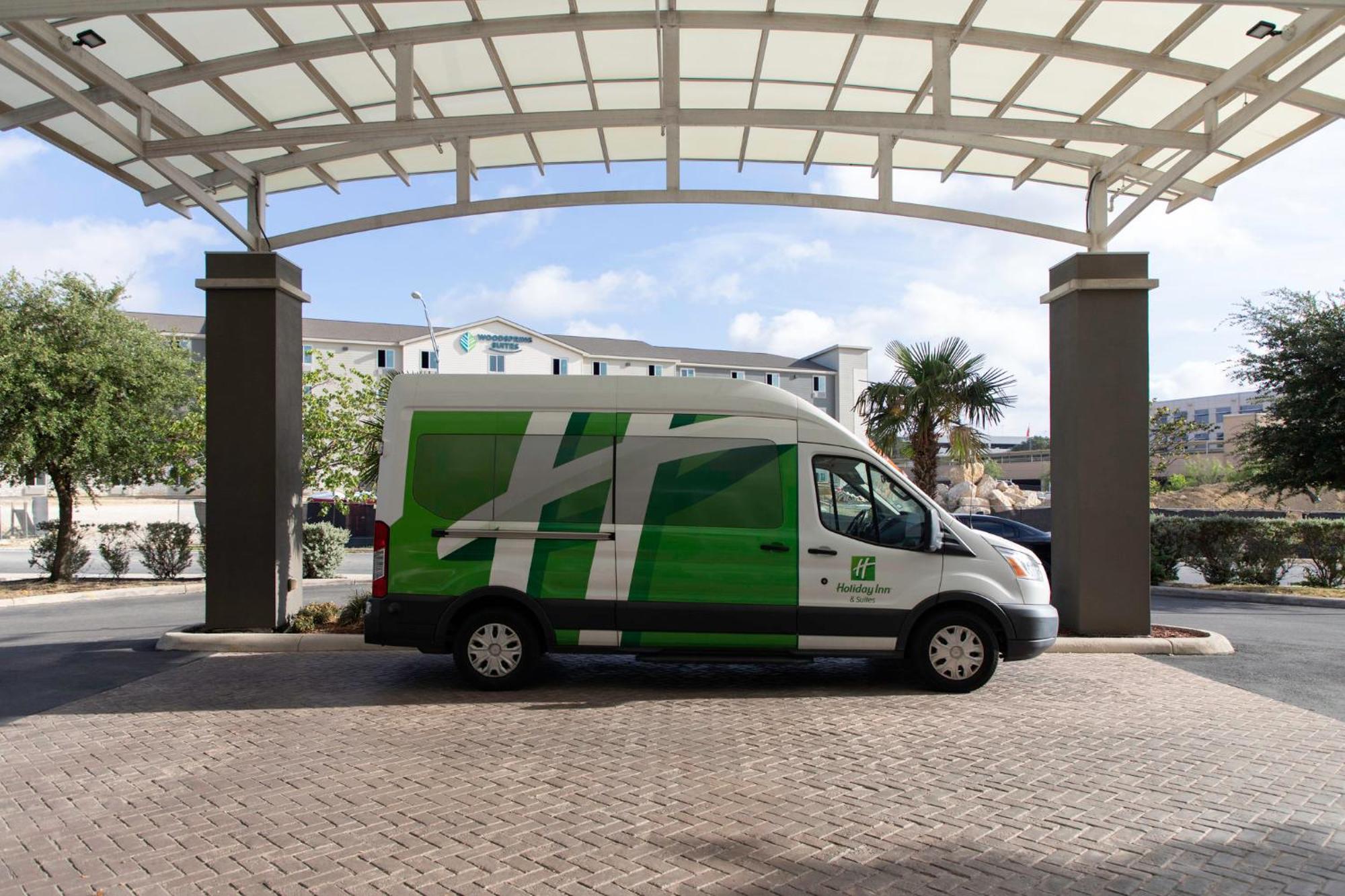 Holiday Inn Hotel & Suites Northwest San Antonio By Ihg Exterior photo