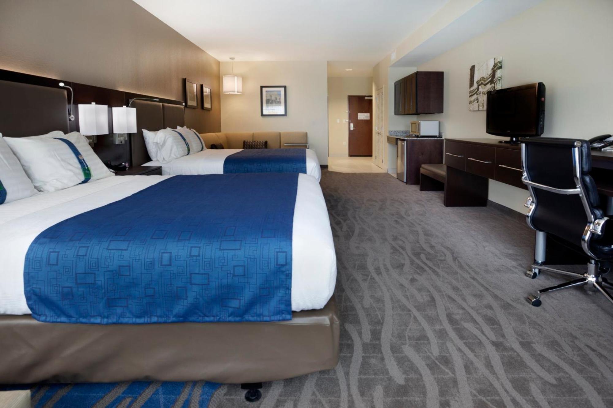 Holiday Inn Hotel & Suites Northwest San Antonio By Ihg Exterior photo